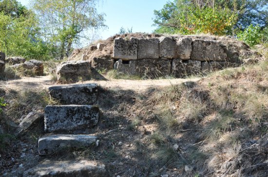 Căpâlna, a Dacian Fortress About to Be Rebuilt